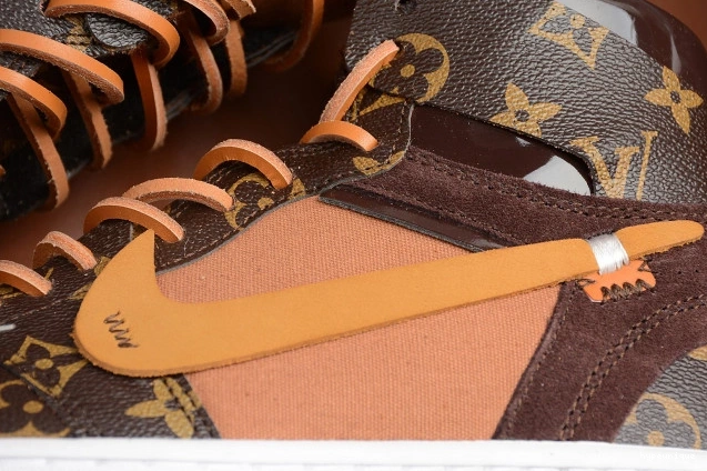 HYPE Jordan Backboard555088-005 OG Air 1 Shattered Retro High 0628